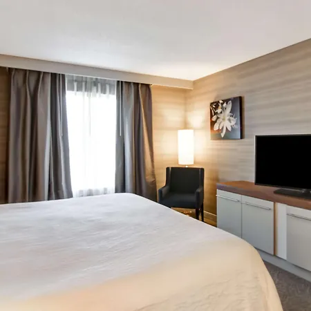 Hilton Garden Inn Toronto/Mississauga Extérieur photo